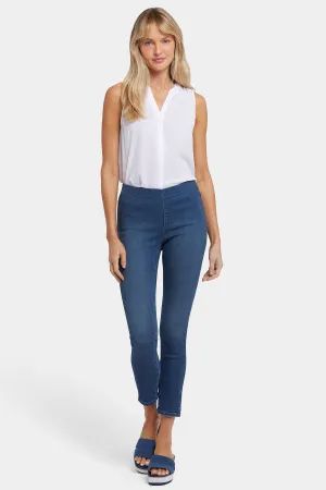 Ami Skinny Ankle Pull-On Jeans - Rio Rapids