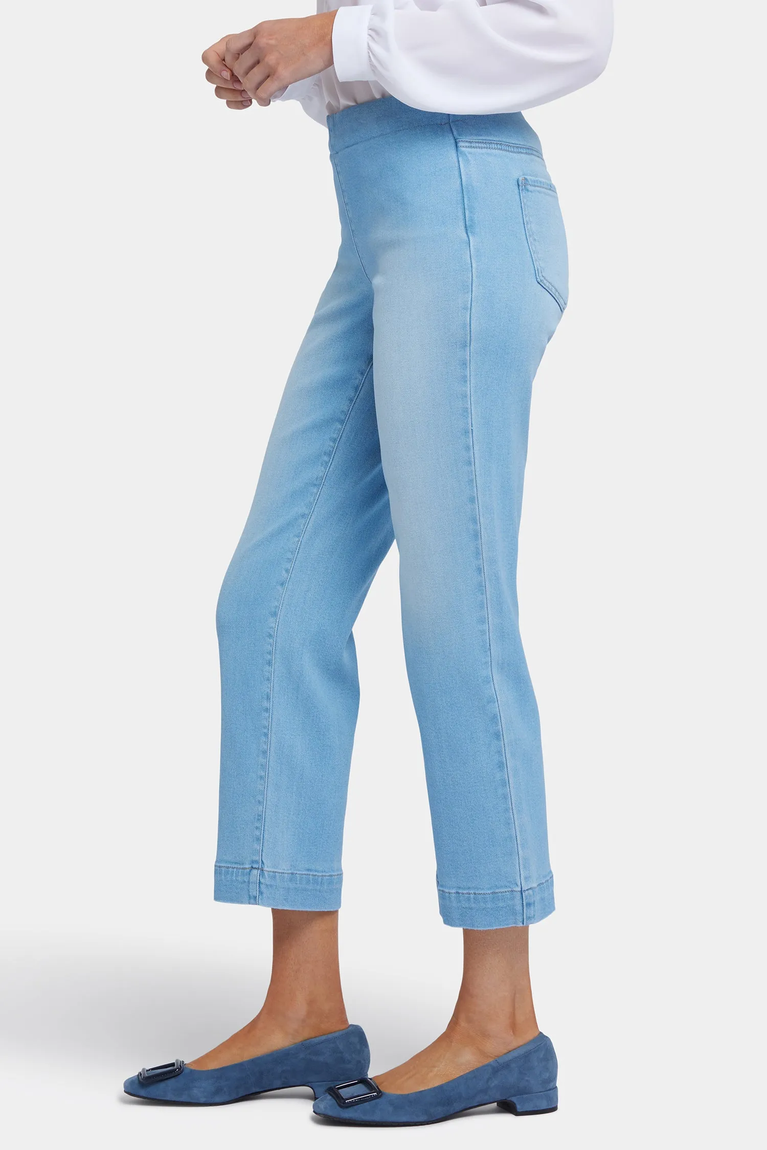 Bailey Relaxed Straight Ankle Pull-On Jeans - Canary Beach