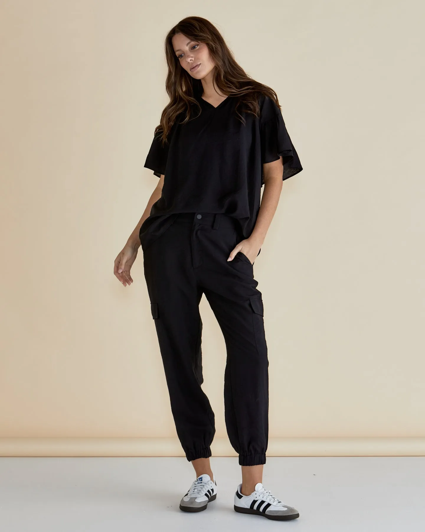 Betty Basics Vivienne Blouse Black