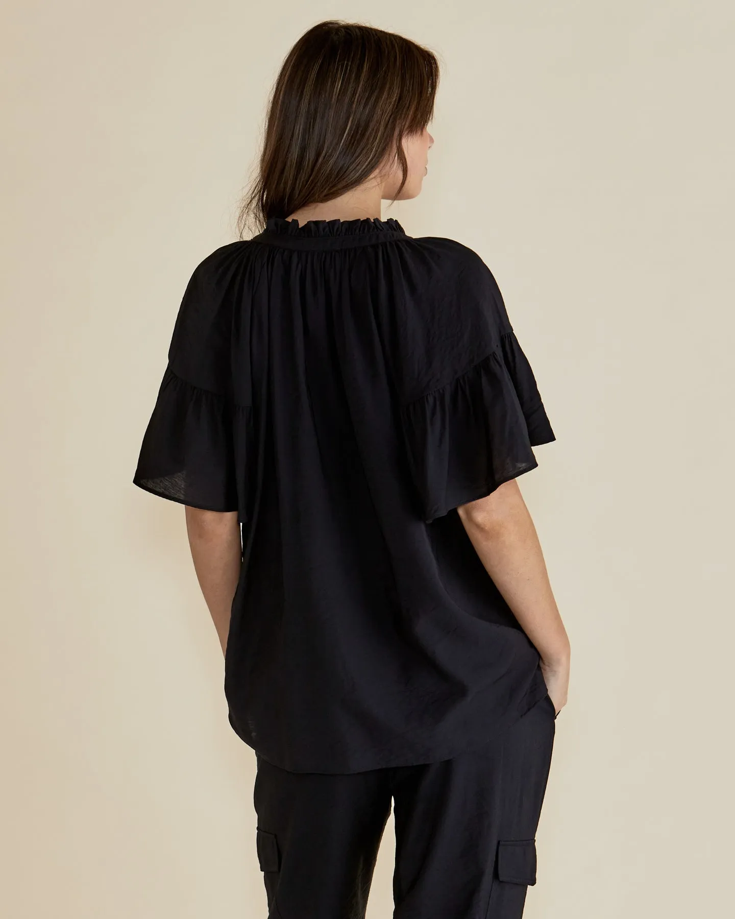 Betty Basics Vivienne Blouse Black