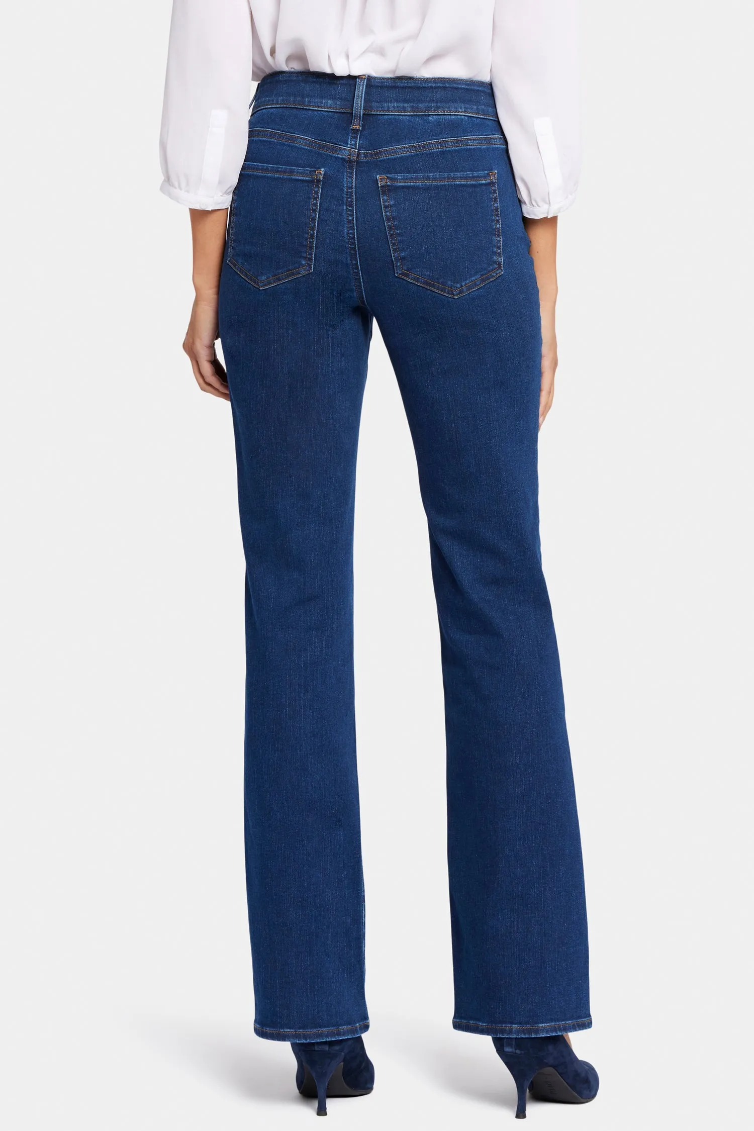 Blake Slim Flared Jeans In Petite - Quinn