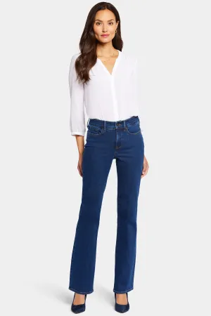 Blake Slim Flared Jeans In Petite - Quinn