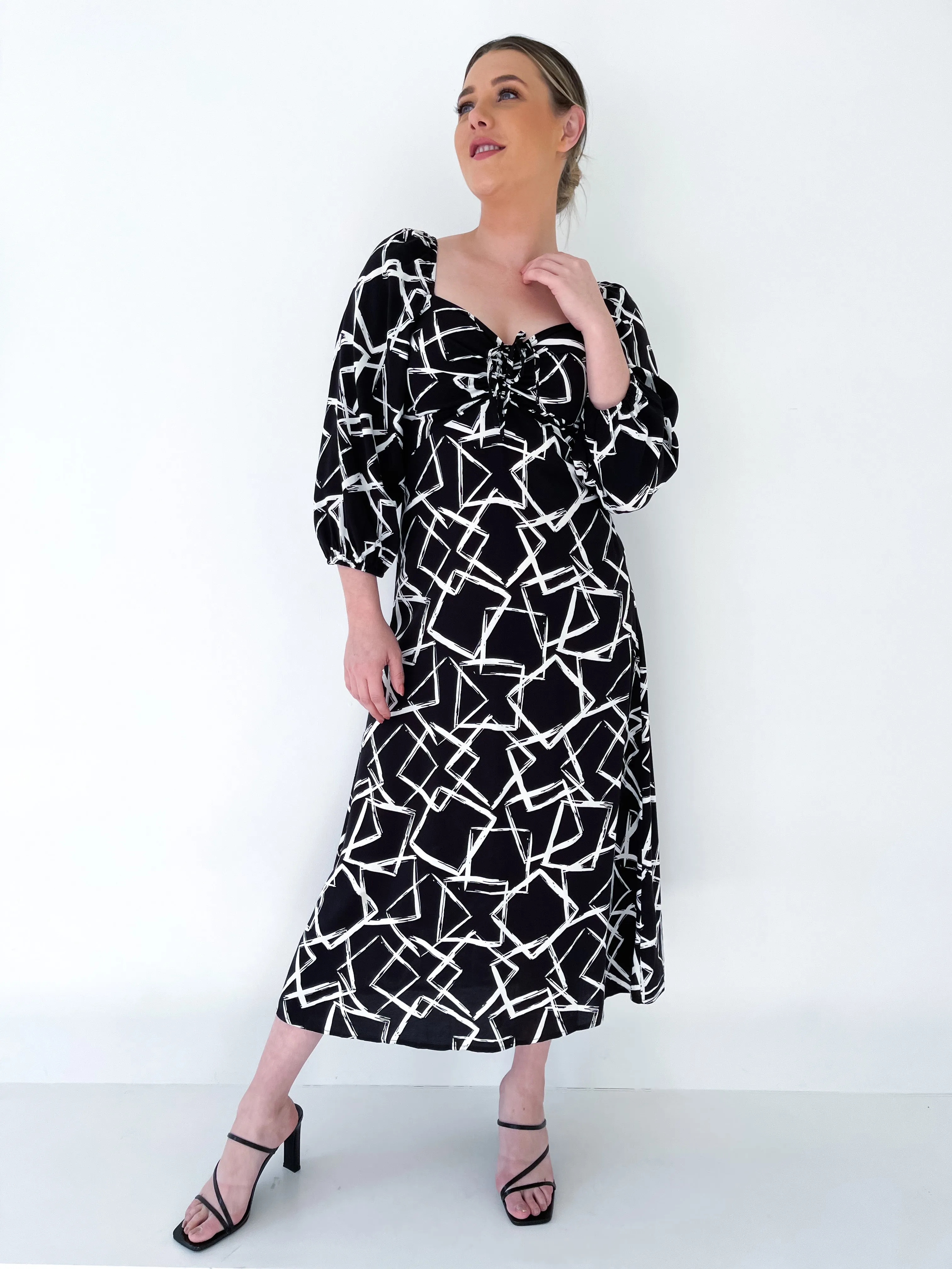 Fria Luna Dress Black