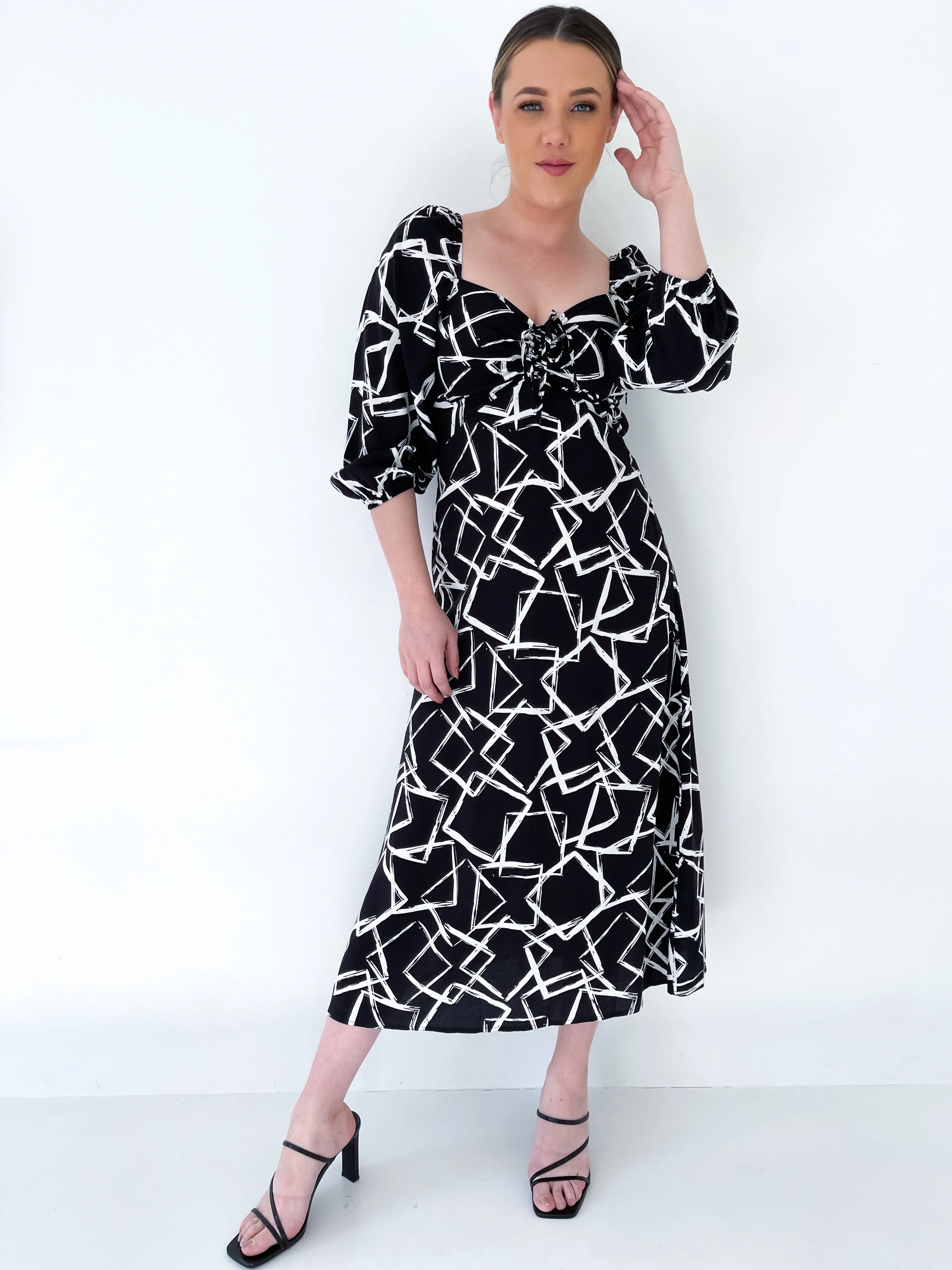 Fria Luna Dress Black
