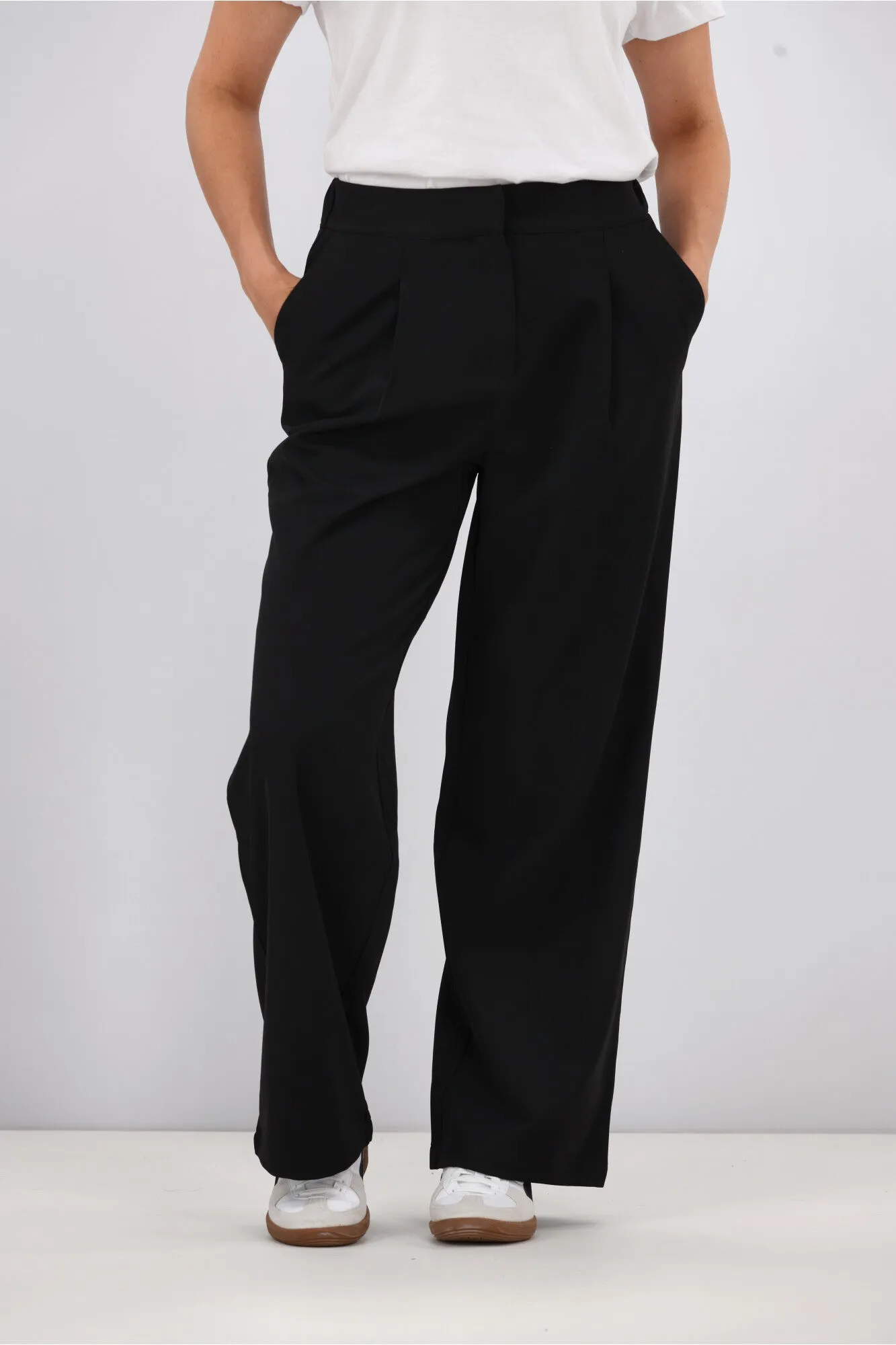Gloss The Label Lucia Wide Leg Pant Black