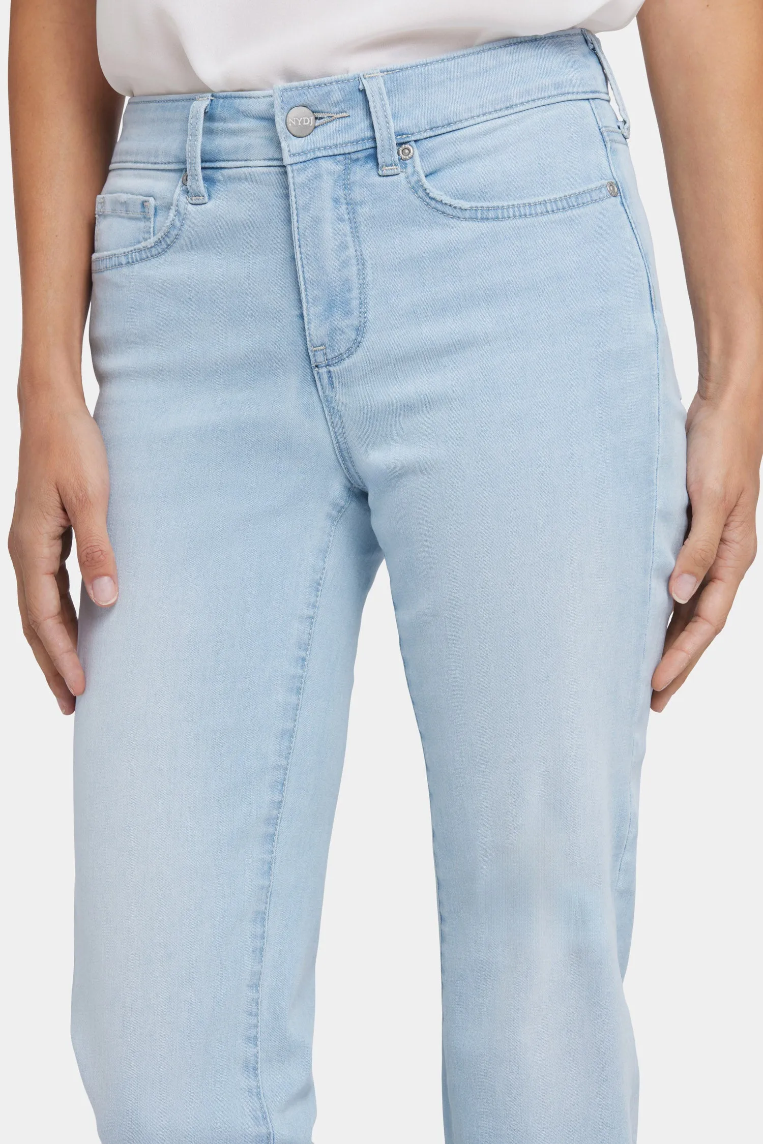 Marilyn Straight Ankle Jeans - Clear Waters