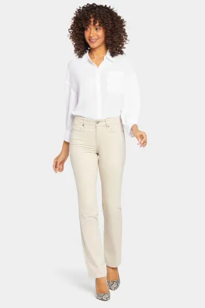 Marilyn Straight Jeans - Feather