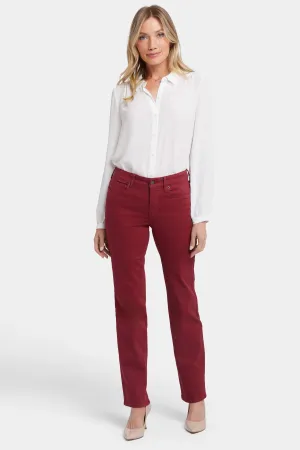 Marilyn Straight Jeans In Petite - Wild Currant