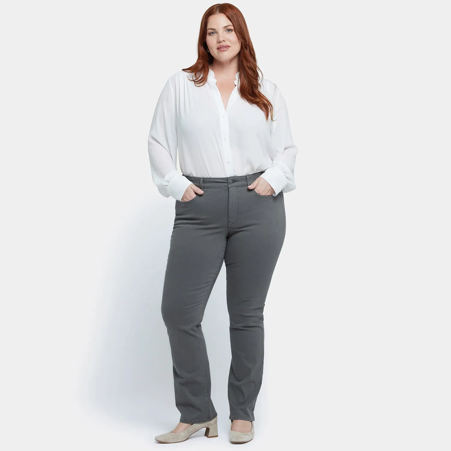 Marilyn Straight Jeans In Plus Size - Vine Leaf