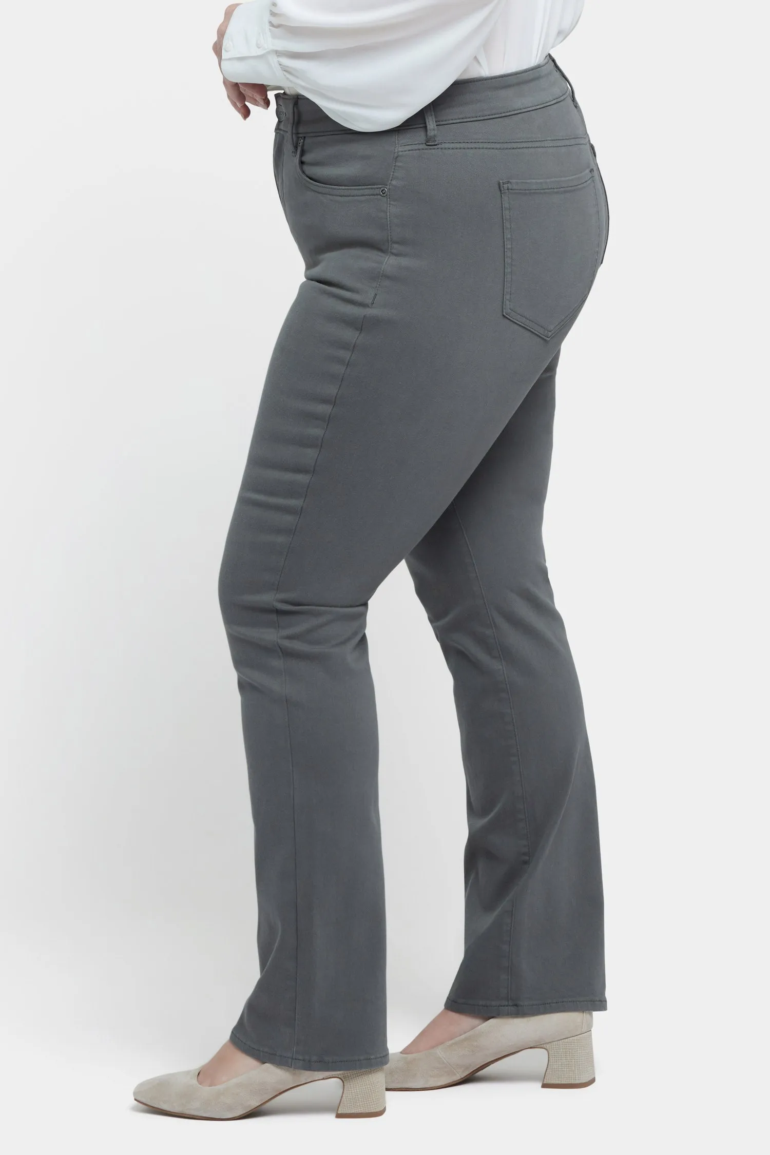 Marilyn Straight Jeans In Plus Size - Vine Leaf