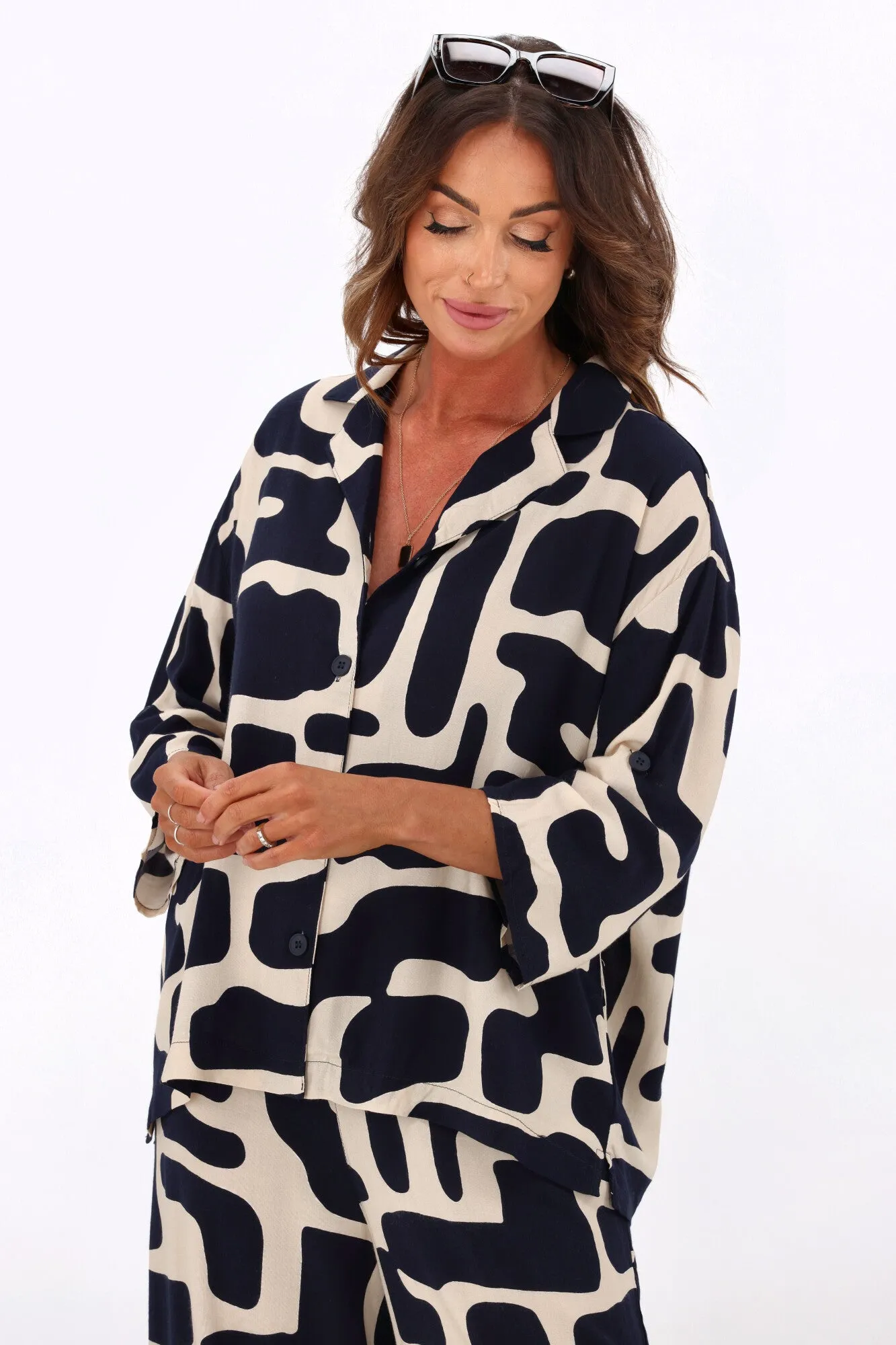 New U Collection Hannah Geo Print Shirt Navy Beige