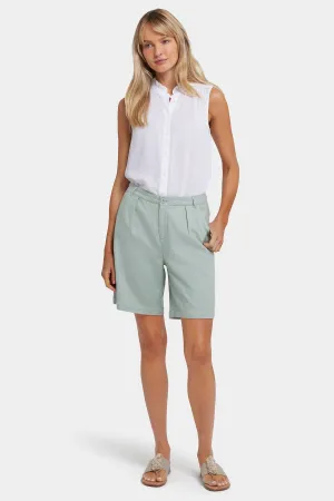 Relaxed Shorts  - Tomatillo