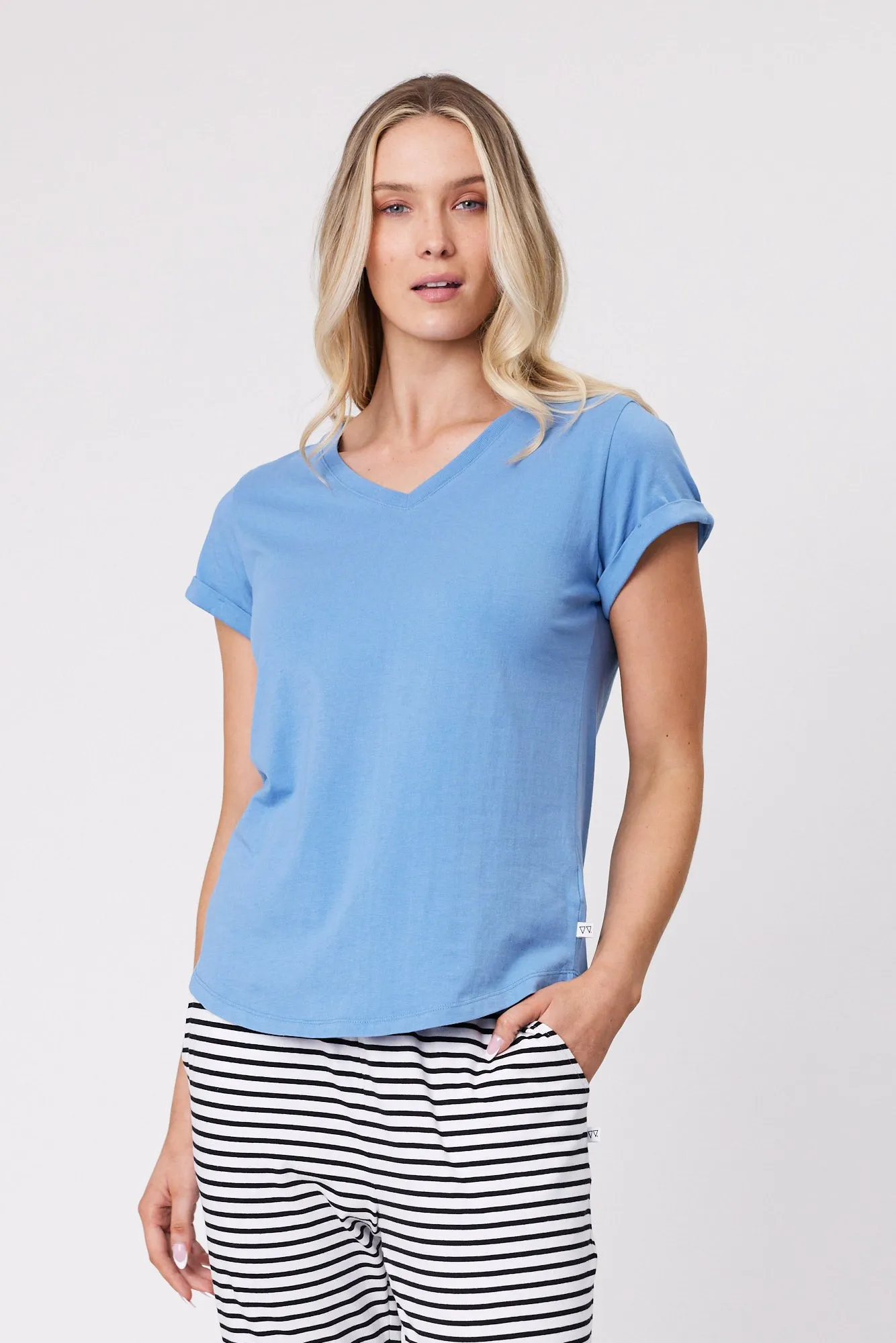 Shine On Essentials V Tee Light Blue