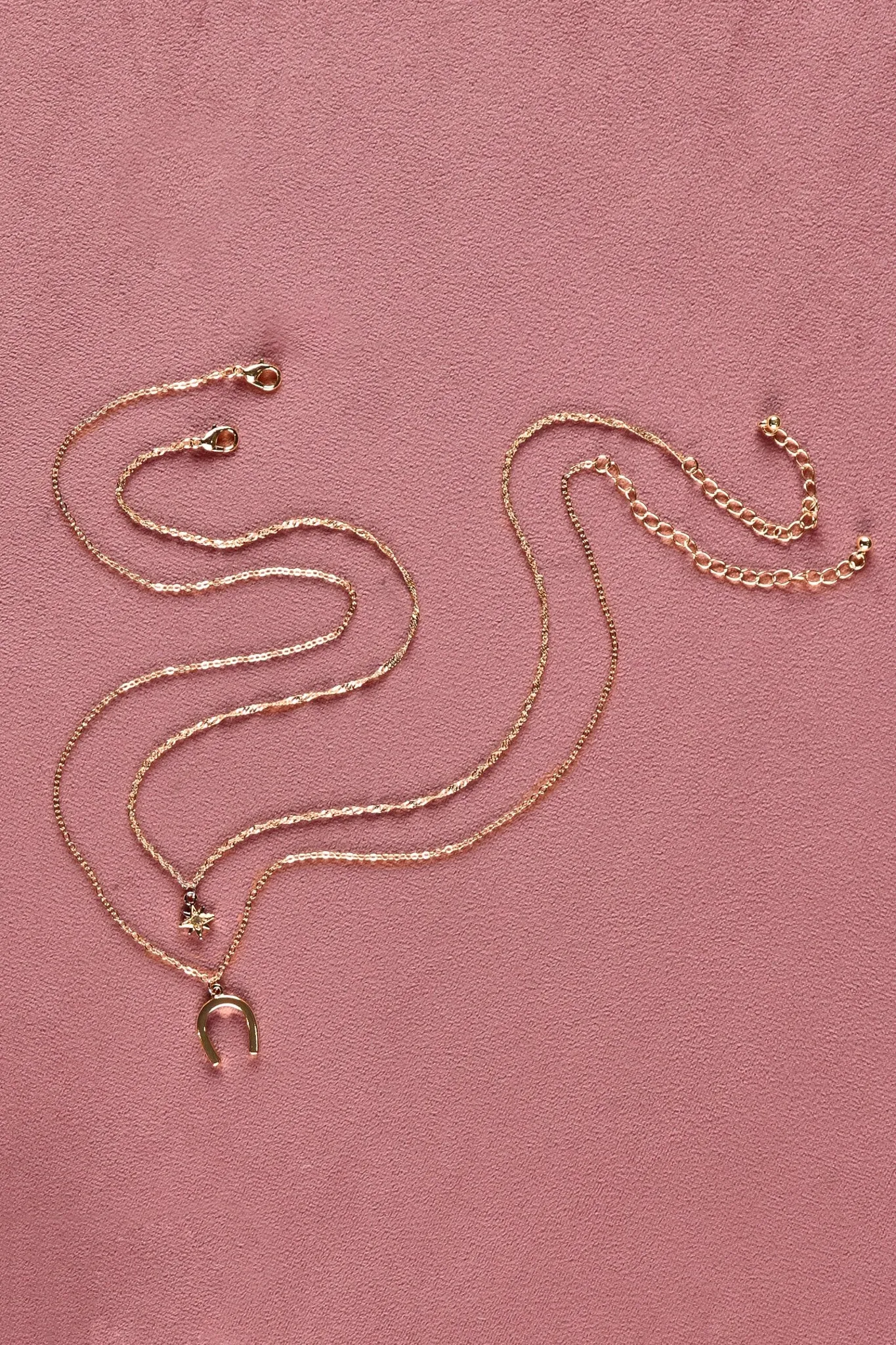 Shine On Label Lucky Necklace Set Gold